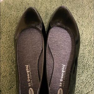 Dr. Scholls comfort black flats
